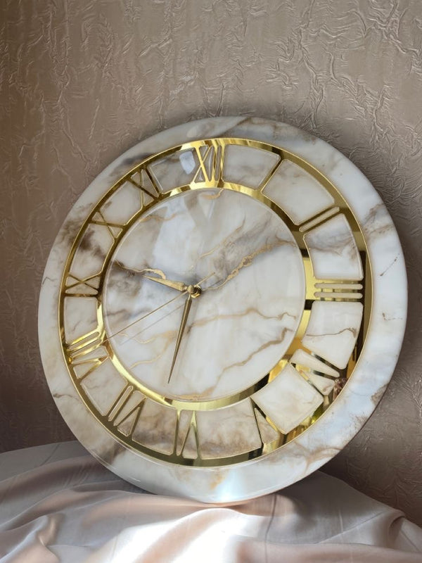 Gold Acrylic Roman Clock Ring : 8 Inch