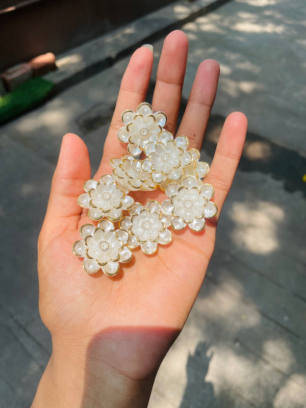 White Flower blossom beads