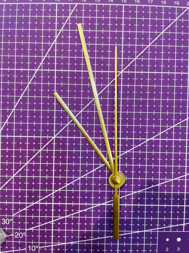 Clock Needles : Gold – Luxury Deco