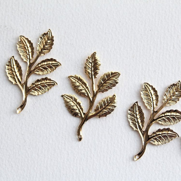 Gold Metal Leaves : Curve [Pack of 6]