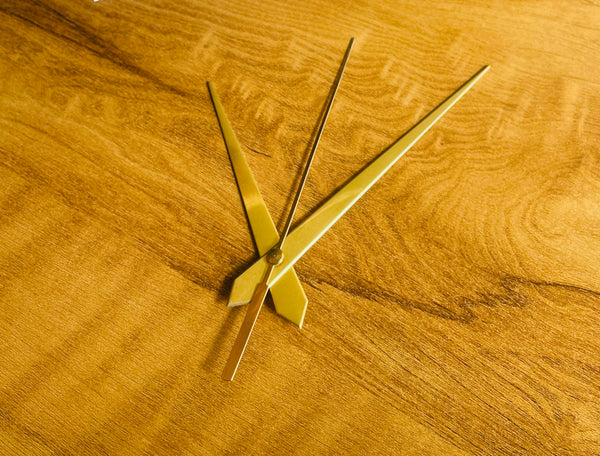 Clock Needles : Gold